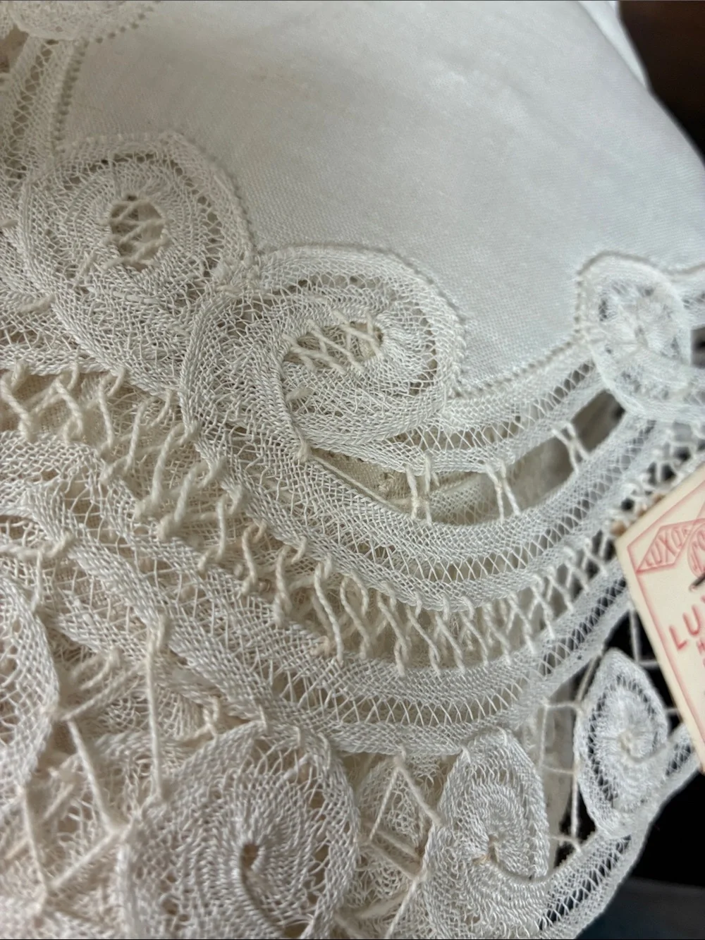 Antique Luxeuil Cream Handmade Pure Linen Lace Table Linens